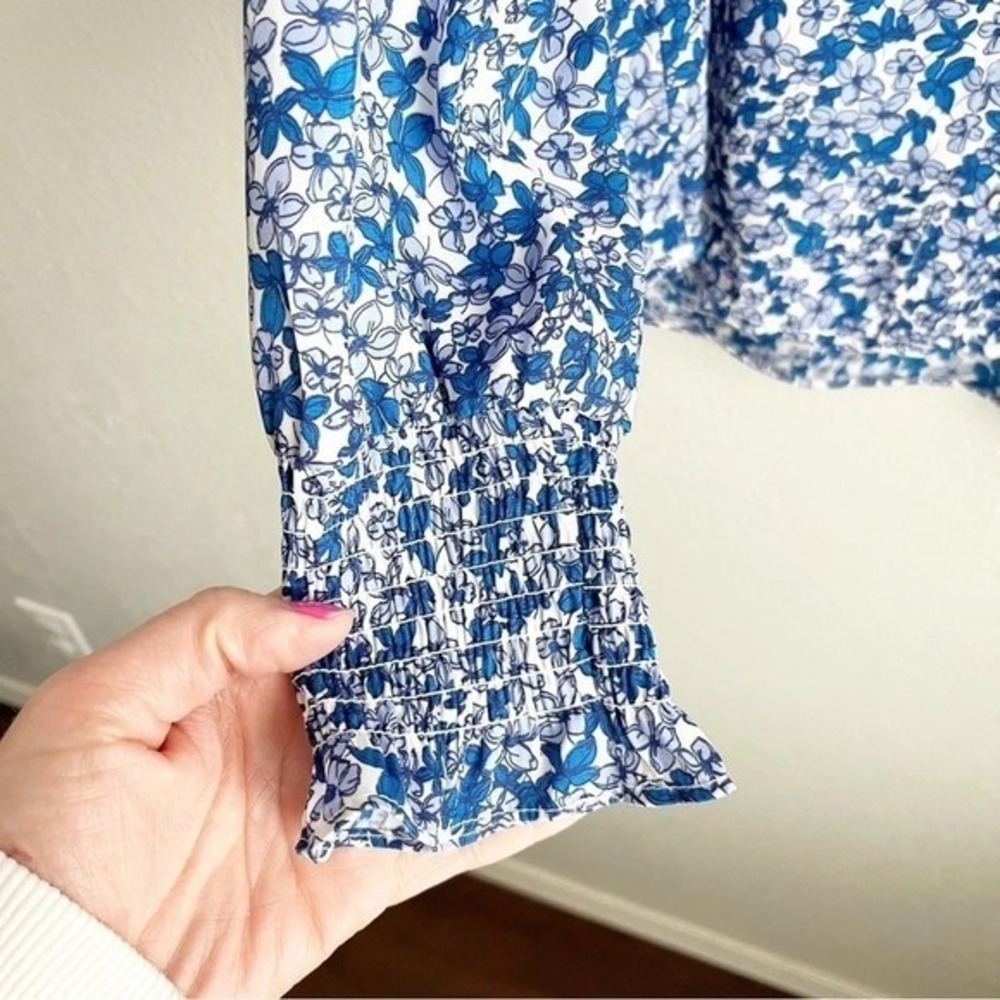 Cooper & Ella Blue Ditsy Floral Peasant Blouse Size Small Coastal Bloomcore Boho - Picture 6 of 10